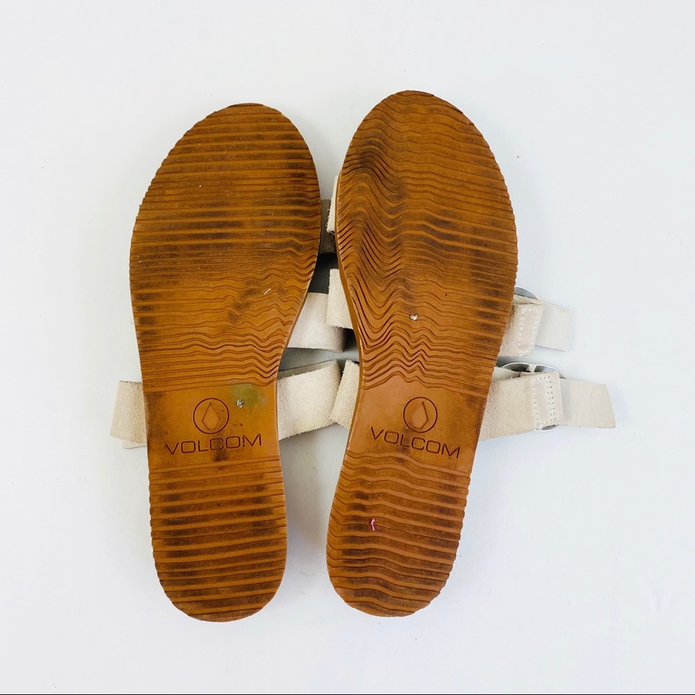 Volcom Buckle Up Buttercup White Leather Sandals - Picture 4 of 4